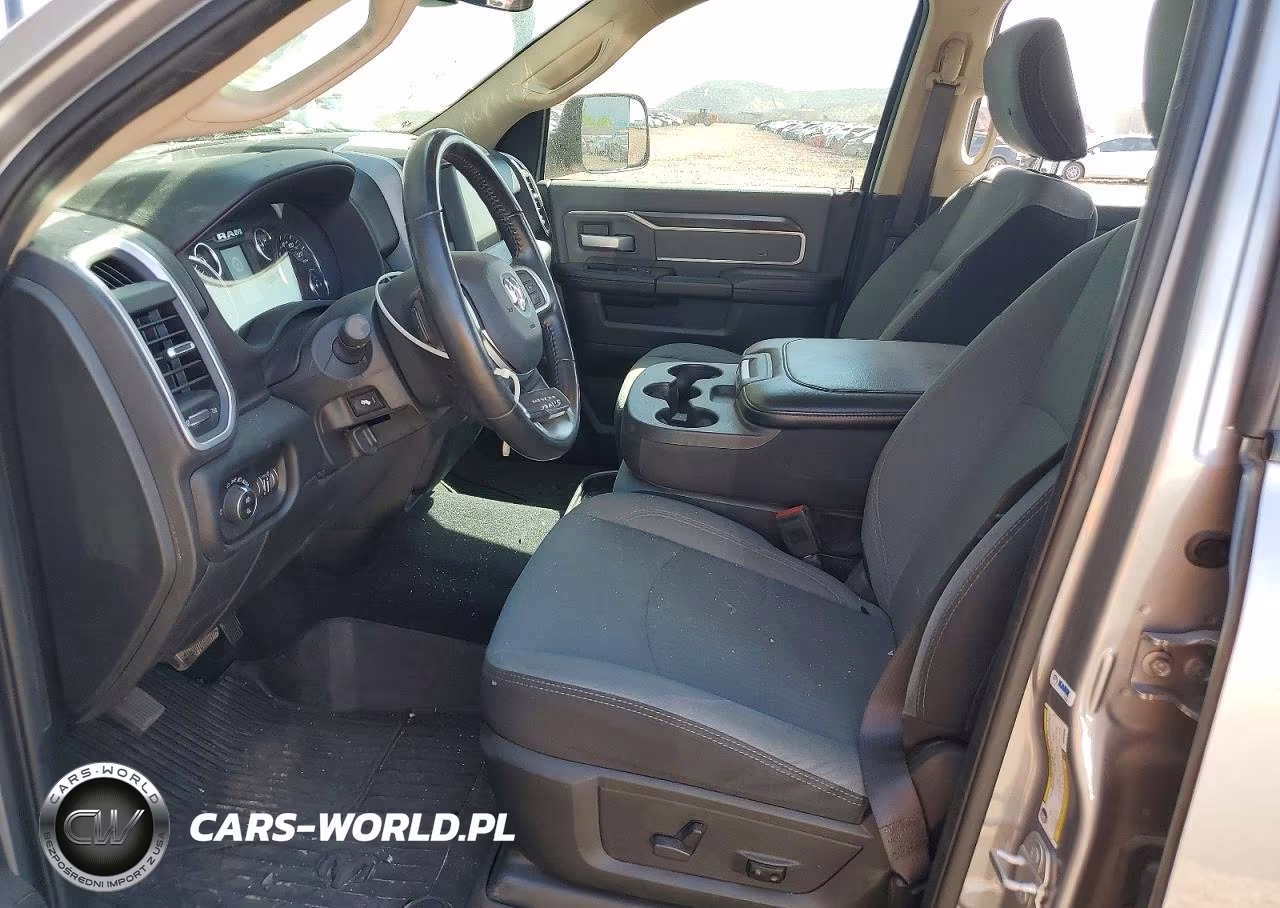 2019 Ram 2500 Big Horn VIN:3C6UR4DJ3KG659259 - 7