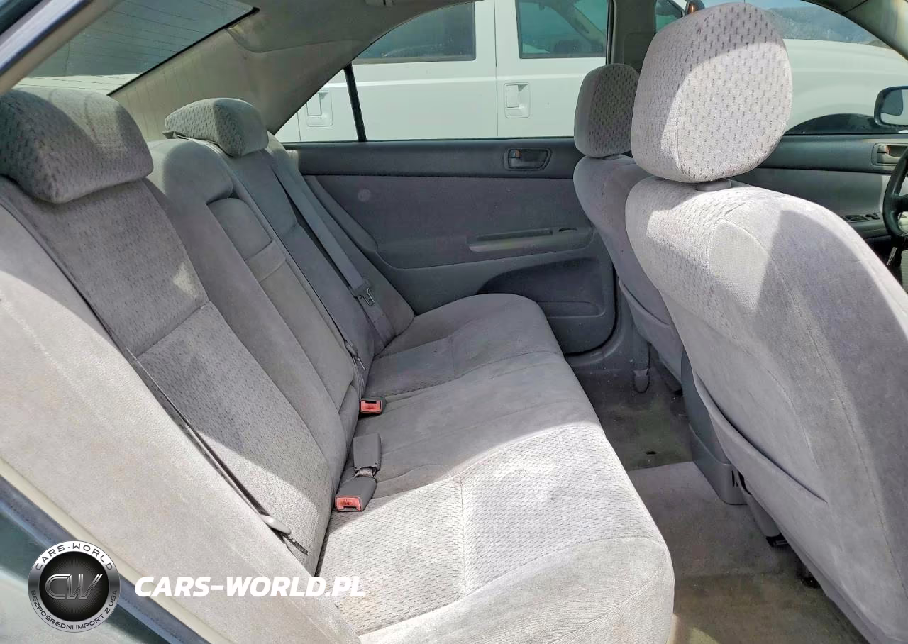 2003 Toyota Camry VIN:JTDBE32K030153637 - 10