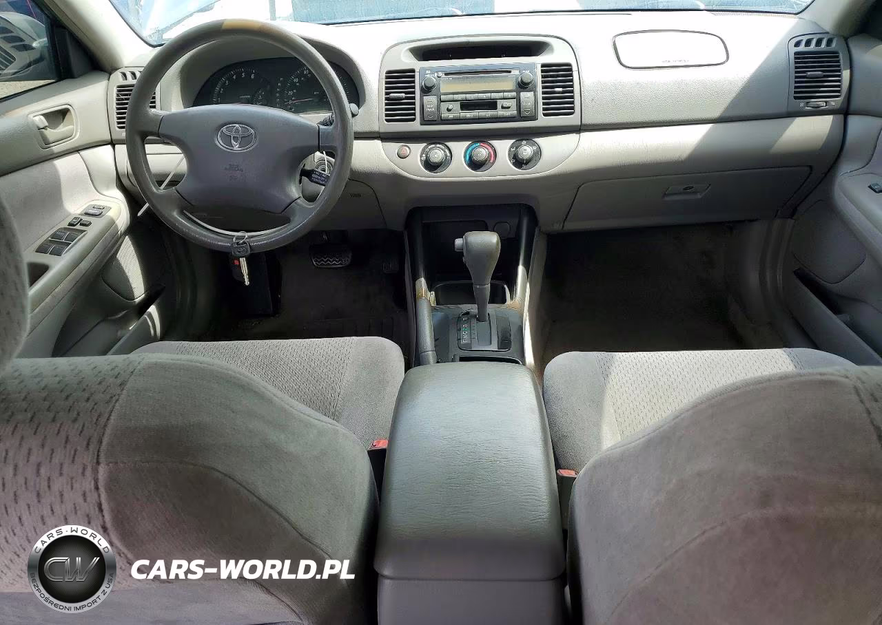 2003 Toyota Camry VIN:JTDBE32K030153637 - 8