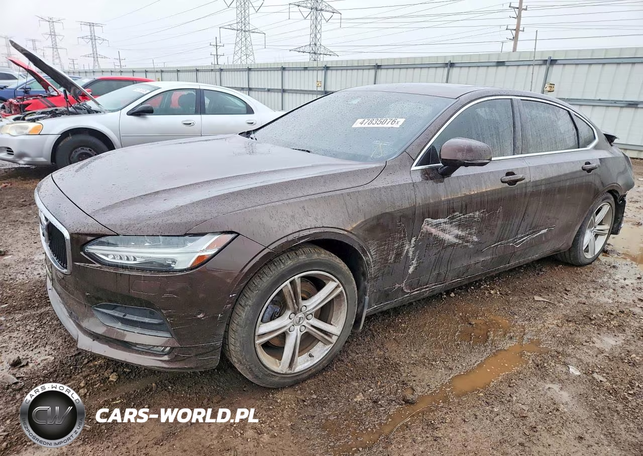 2018 Volvo S90 T5 Momentum