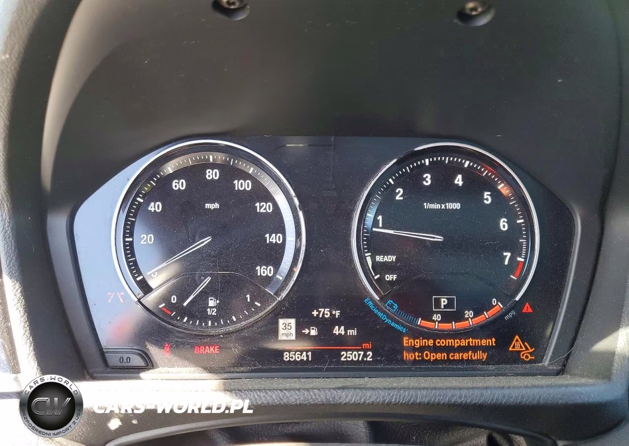 2018 BMW X2 xDrive28I VIN:WBXYJ5C33JEF69969 - 9