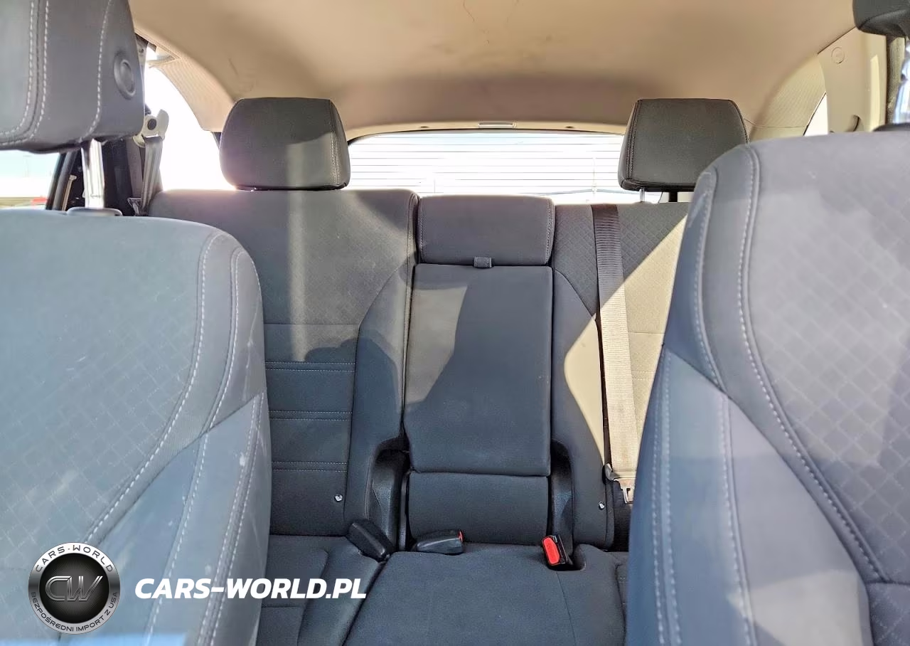 2017 Kia Sorento Lx VIN:5XYPGDA32HG277829 - 10