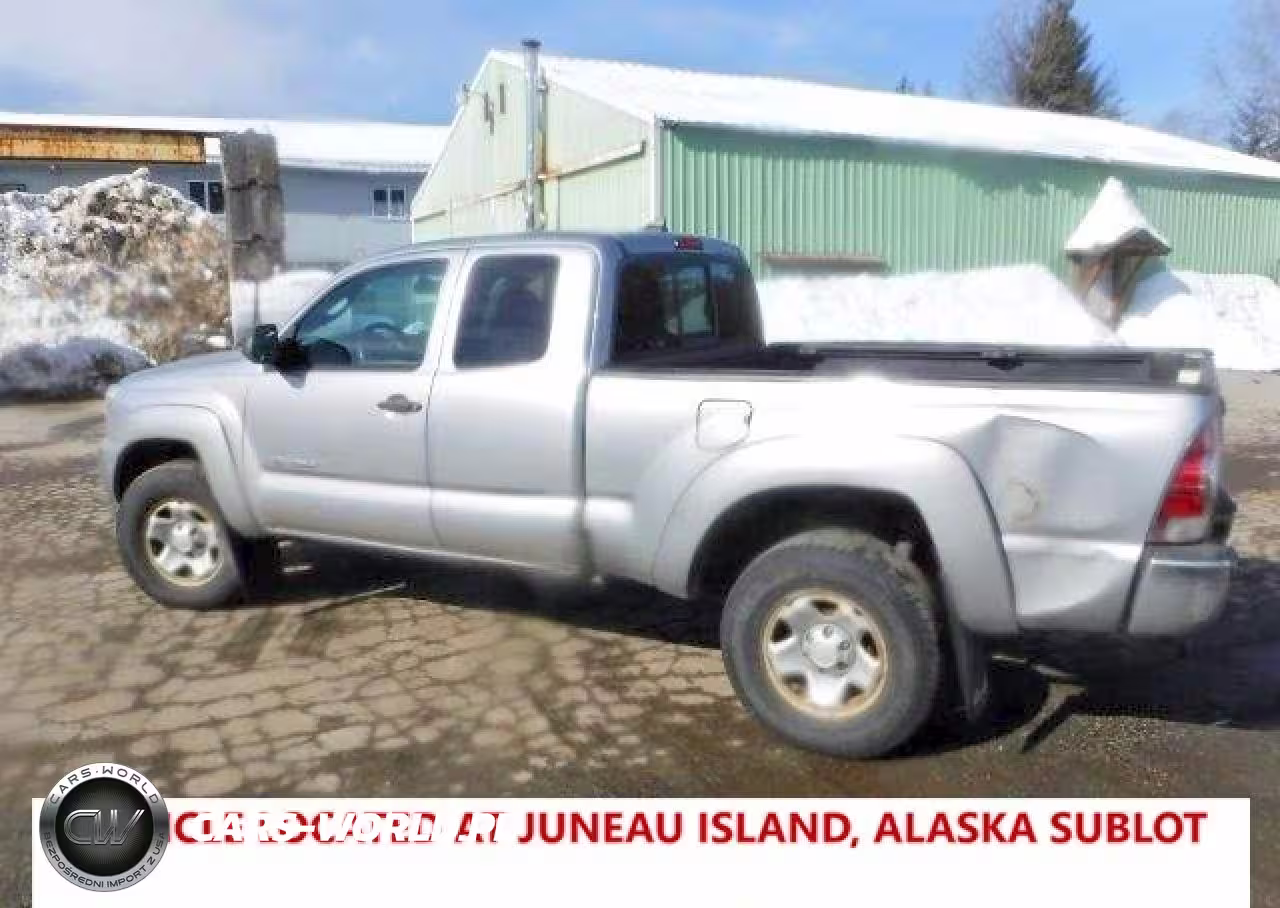 2015 Toyota Tacoma Base VIN:5TFUX4EN3FX031753 - 2