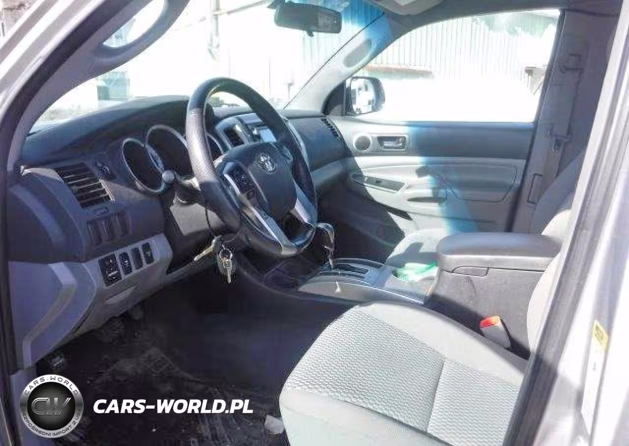 2015 Toyota Tacoma Base VIN:5TFUX4EN3FX031753 - 7
