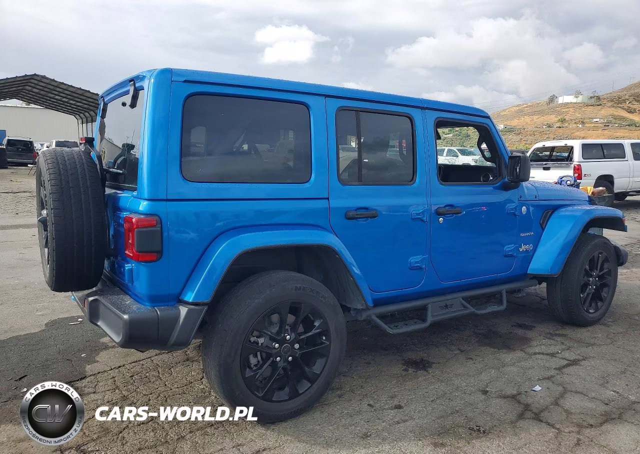 2024 Jeep Wrangler Sahara 4Xe VIN:1C4RJXP68RW196559 - 3