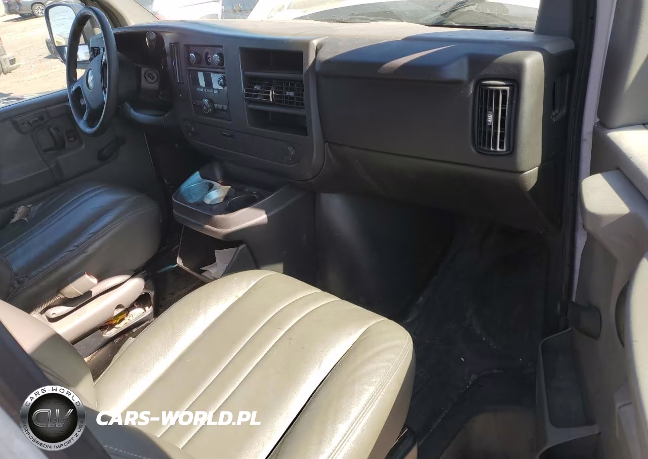 2008 Chevrolet Express G1500 VIN:1GCFG15X081147734 - 8