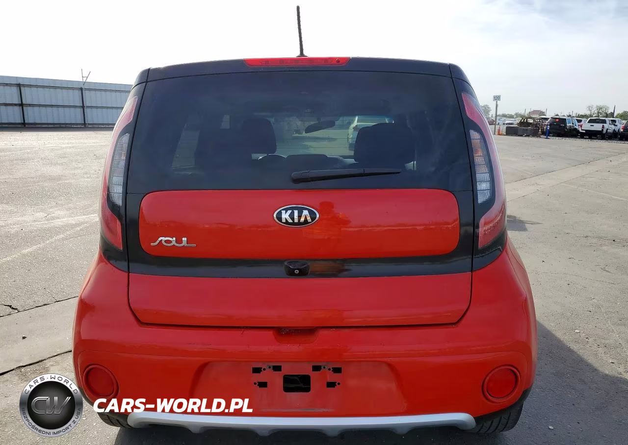 2018 Kia Soul + VIN:KNDJP3A53J7574399 - 6