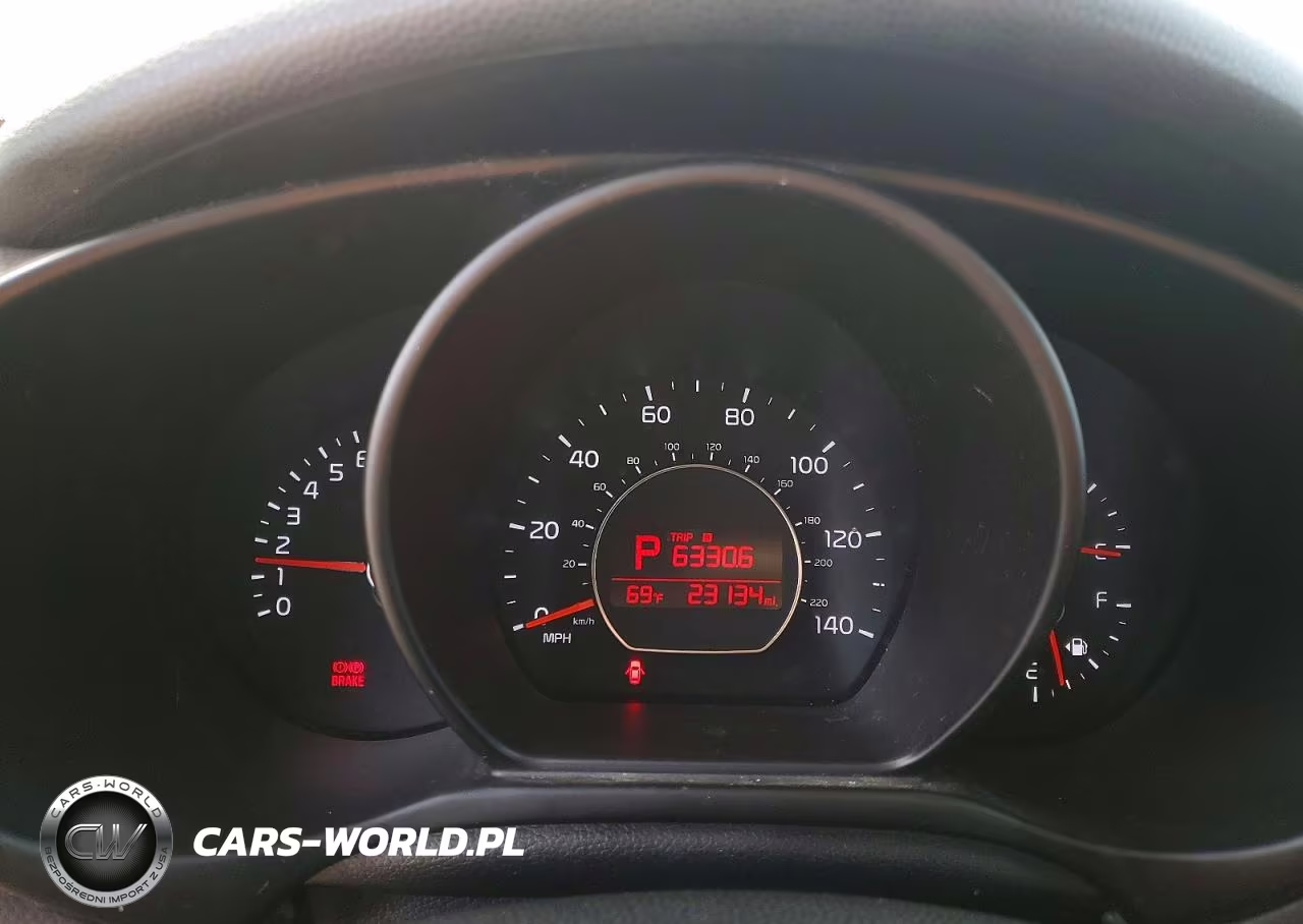 2018 Kia Soul + VIN:KNDJP3A53J7574399 - 9