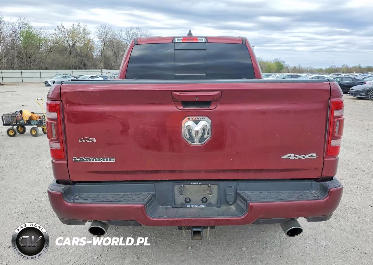 2019 Ram 1500 Laramie VIN:1C6SRFJT1KN808543 - 6