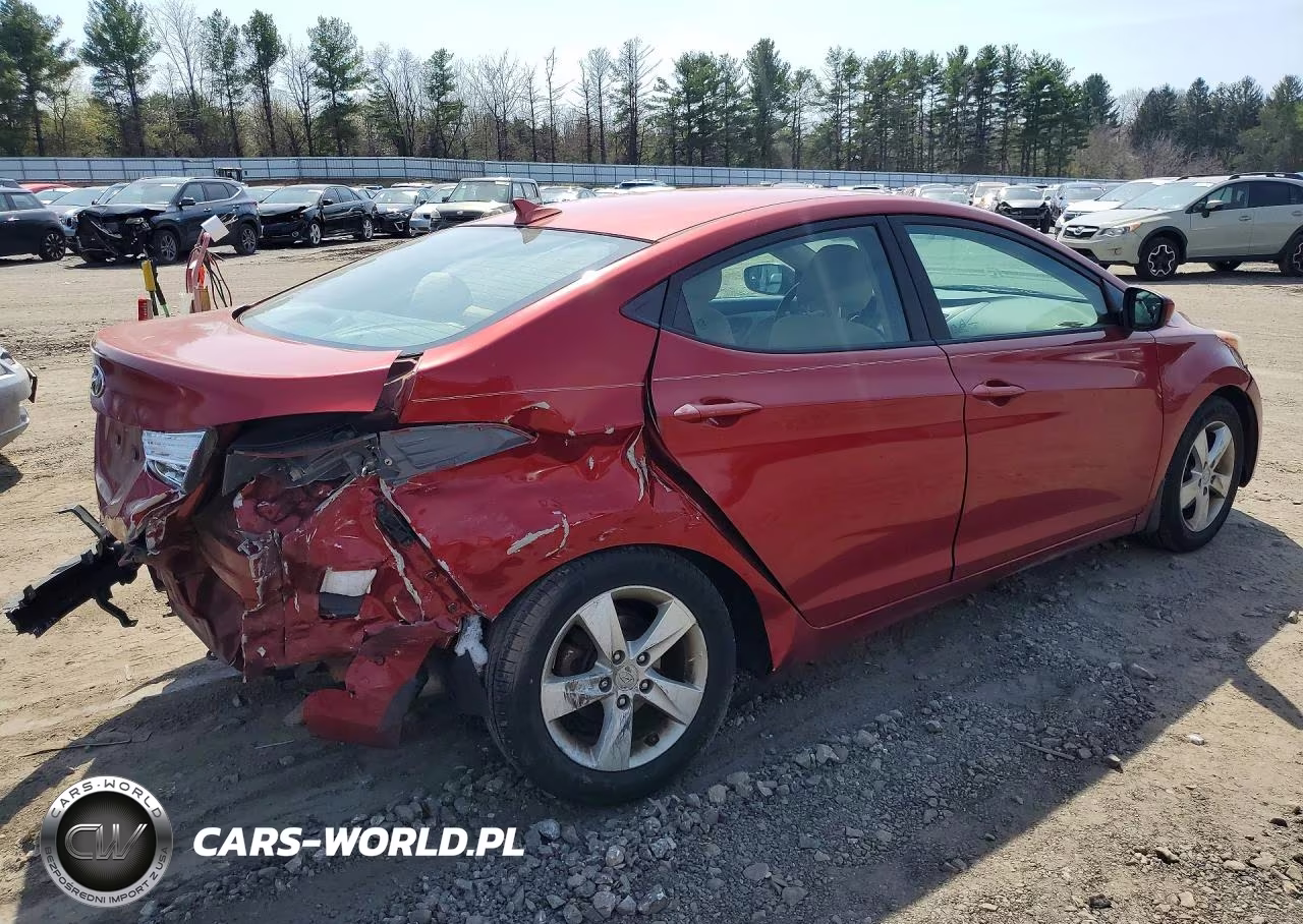 2013 Hyundai Elantra Gls VIN:5NPDH4AE3DH436748 - 3