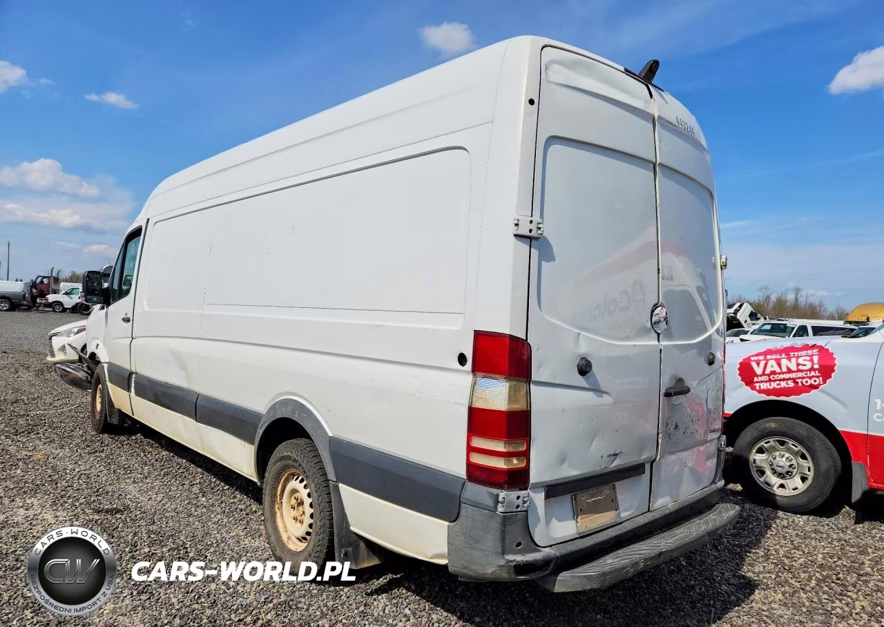 2014 Freightliner Sprinter 2500 Delivery Van VIN:WDYPE8DC3E5892360 - 2