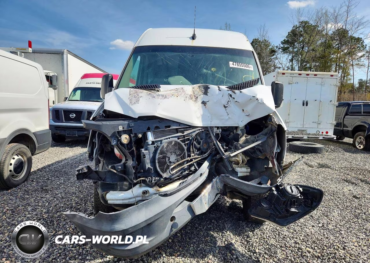 2014 Freightliner Sprinter 2500 Delivery Van VIN:WDYPE8DC3E5892360 - 5