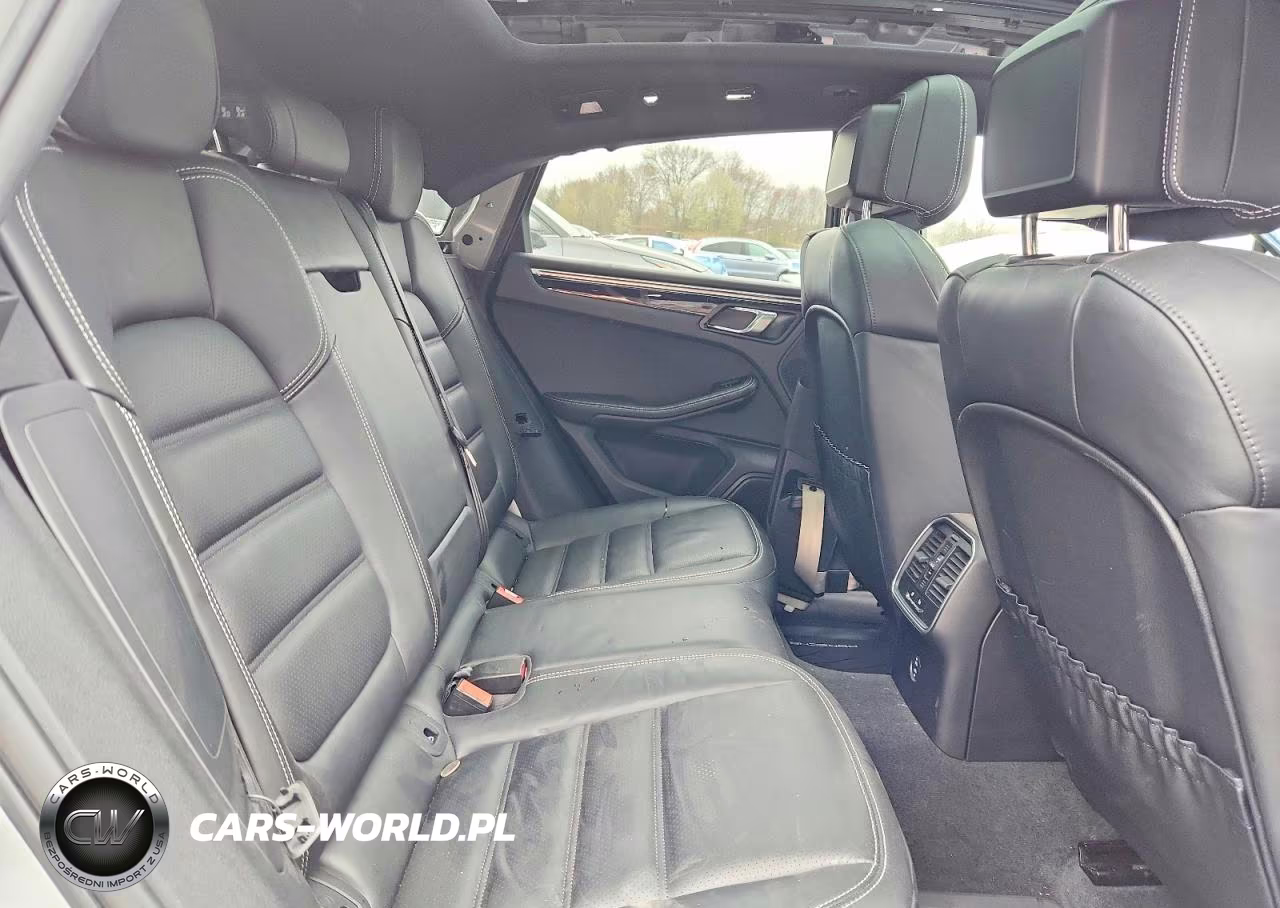 2022 Porsche Macan VIN:WP1AA2A54NLB12246 - 11