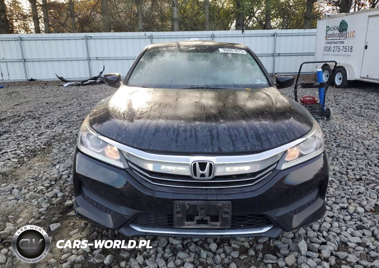 2017 Honda Accord Lx VIN:1HGCR2F37HA167608 - 5