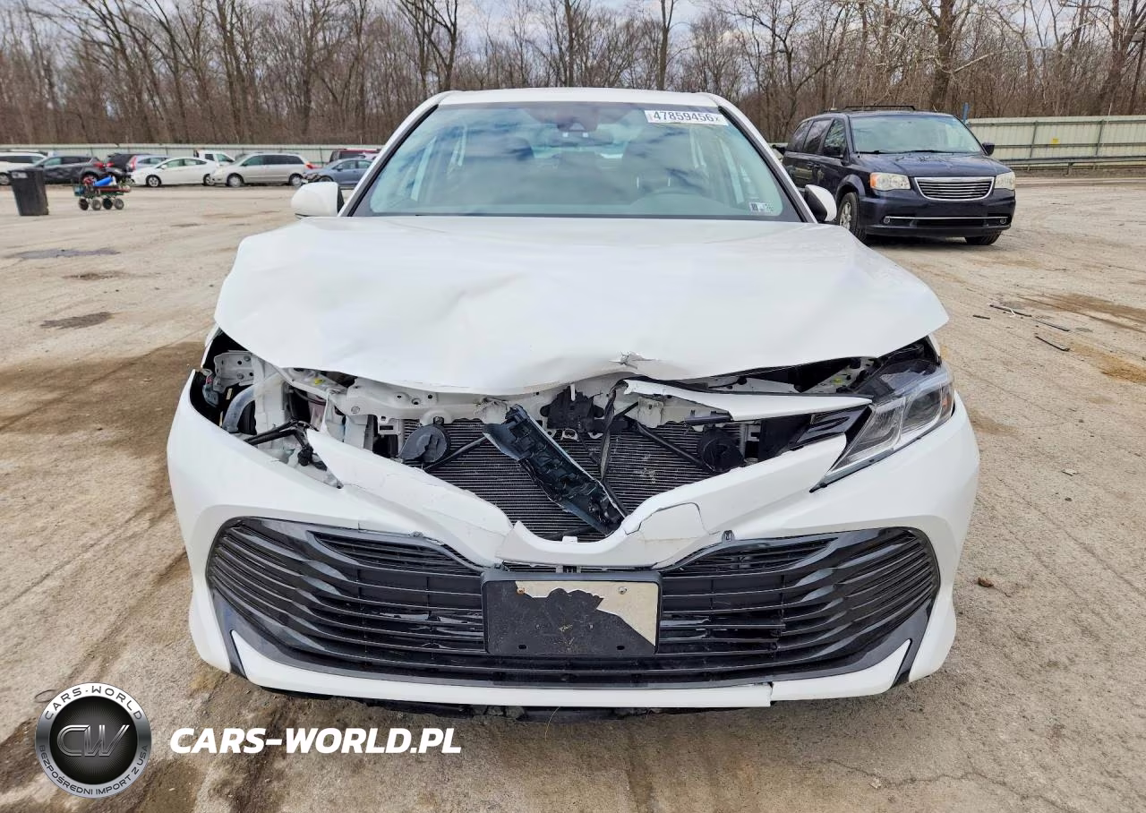 2020 Toyota Camry Le VIN:4T1C11BKXLU013734 - 5