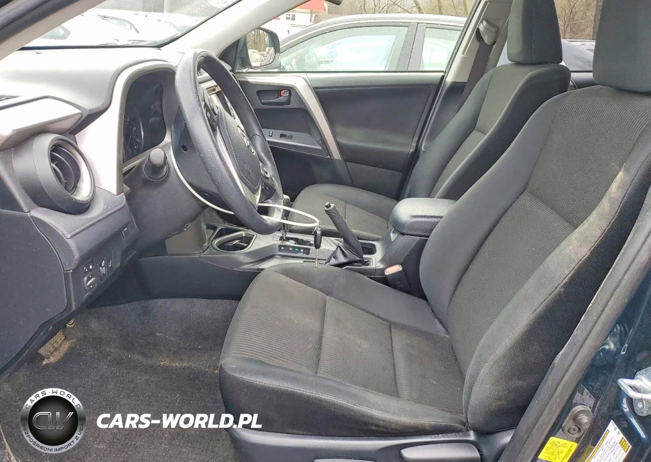 2018 Toyota Rav4 Le VIN:JTMBFREV4JJ219846 - 7