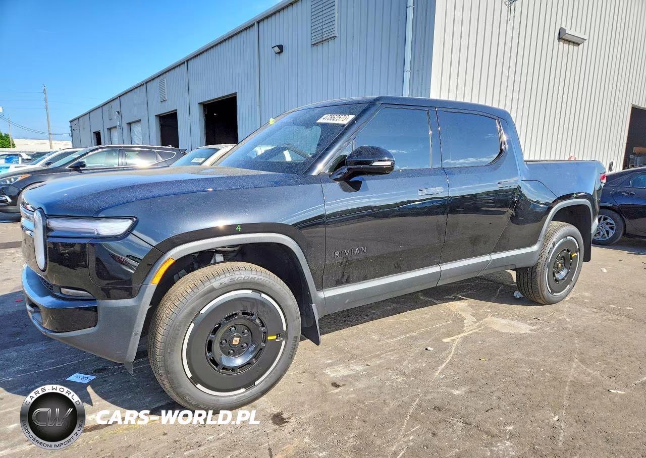 2025 Rivian R1T Adventure