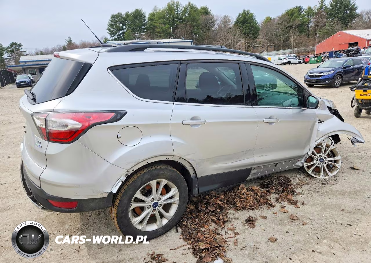 2017 Ford Escape Se VIN:1FMCU9G98HUA73398 - 3