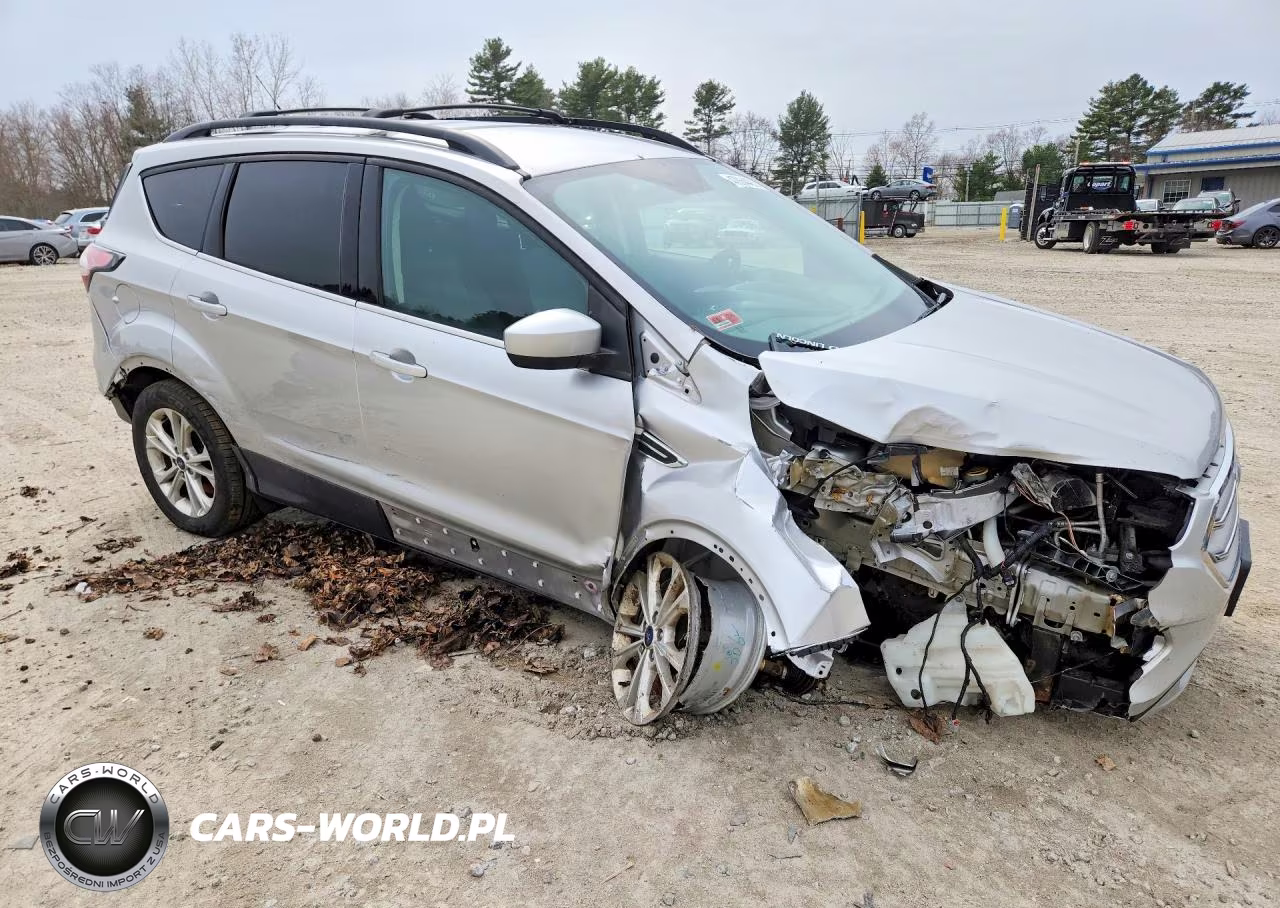 2017 Ford Escape Se VIN:1FMCU9G98HUA73398 - 4