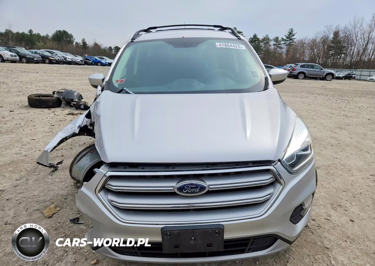 2017 Ford Escape Se VIN:1FMCU9G98HUA73398 - 5