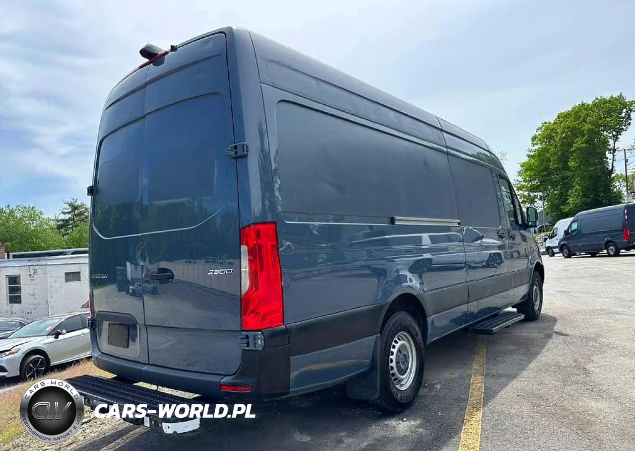 2021 Mercedes-Benz Sprinter 2500 VIN:W1Y40CHY4MT070579 - 3