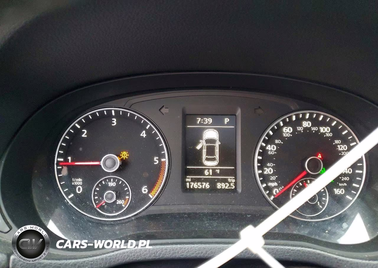 2014 Volkswagen Passat Sel VIN:1VWCN7A33EC044271 - 9