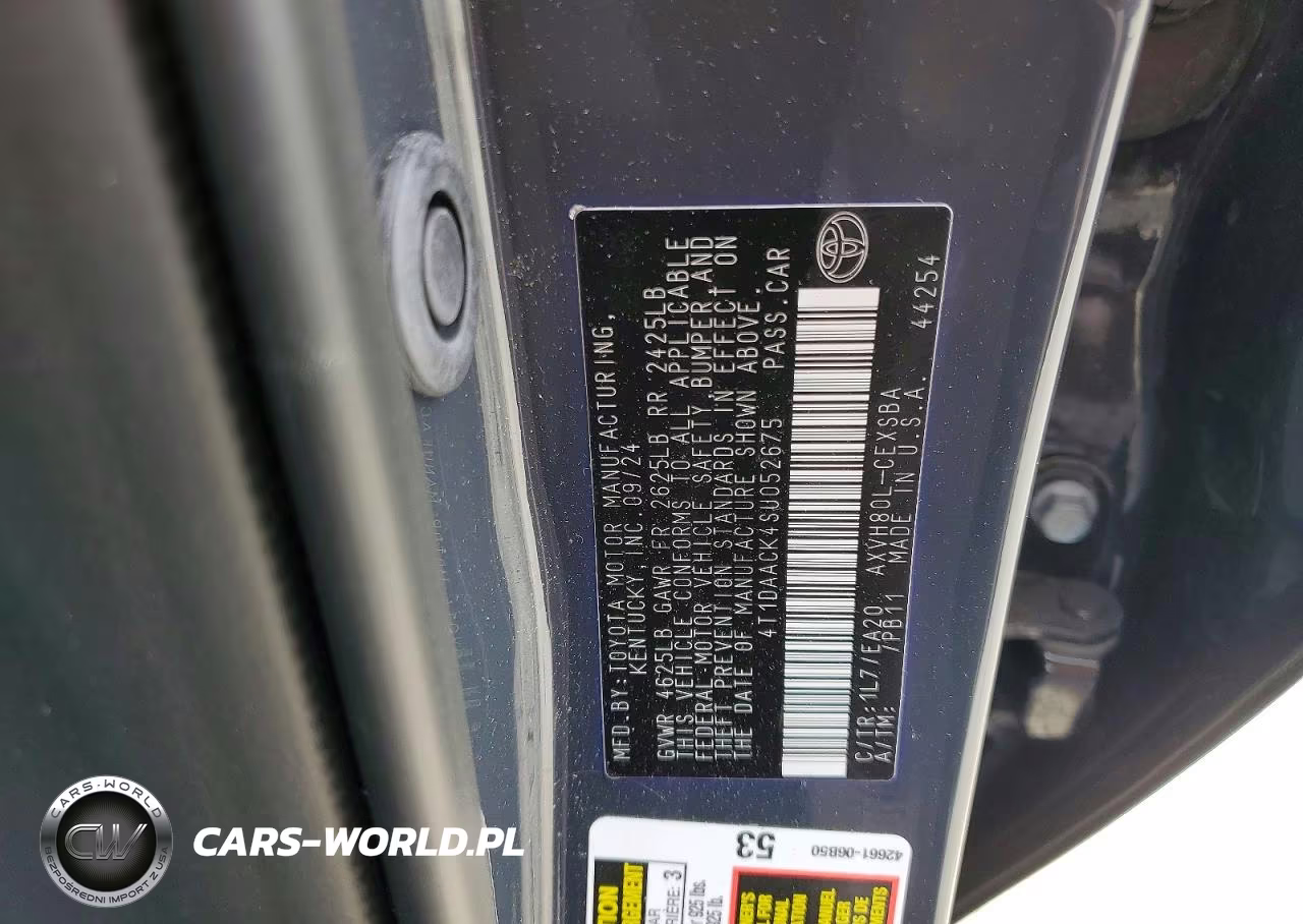 2025 Toyota Camry Se VIN:4T1DAACK4SU052675 - 13