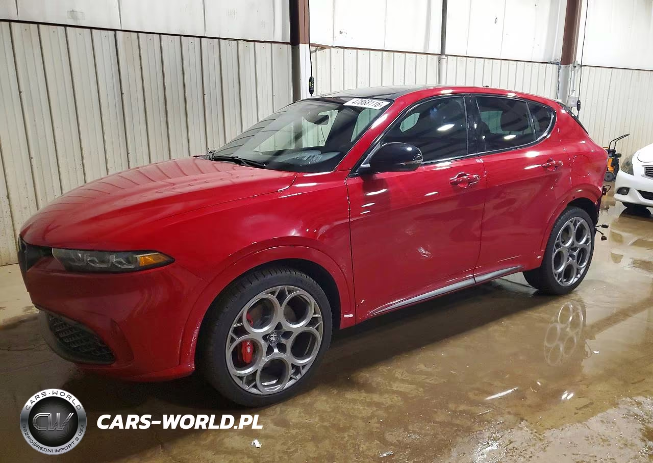 2025 Alfa Romeo Tonale Tributo Italiano