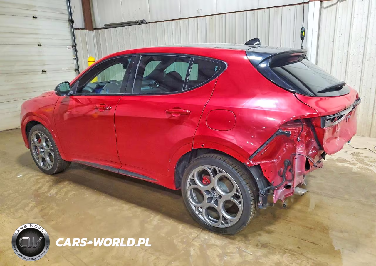 2025 Alfa Romeo Tonale Tributo Italiano VIN:ZASPATTW9S3086461 - 2