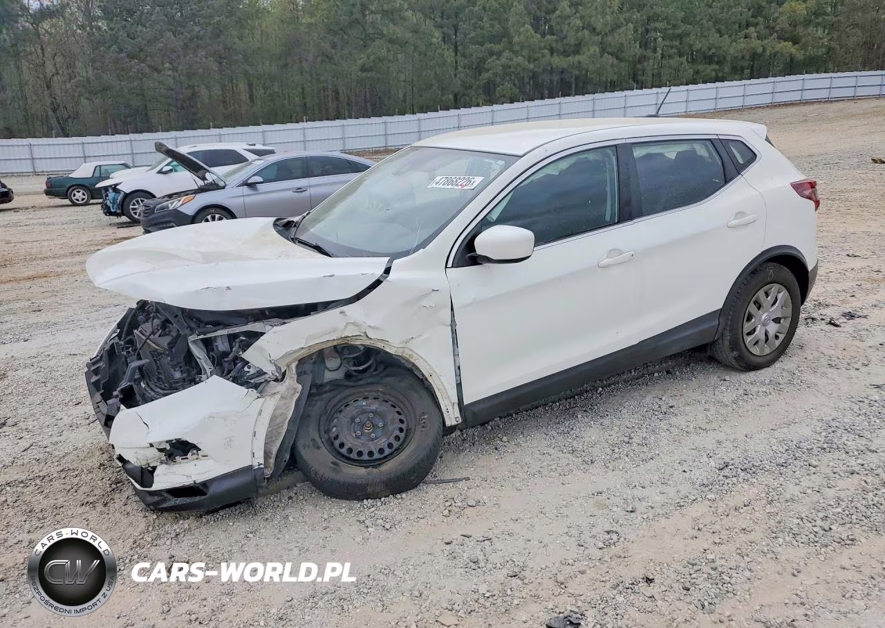 2020 Nissan Rogue Sport S – zdjęcie 1 z 14