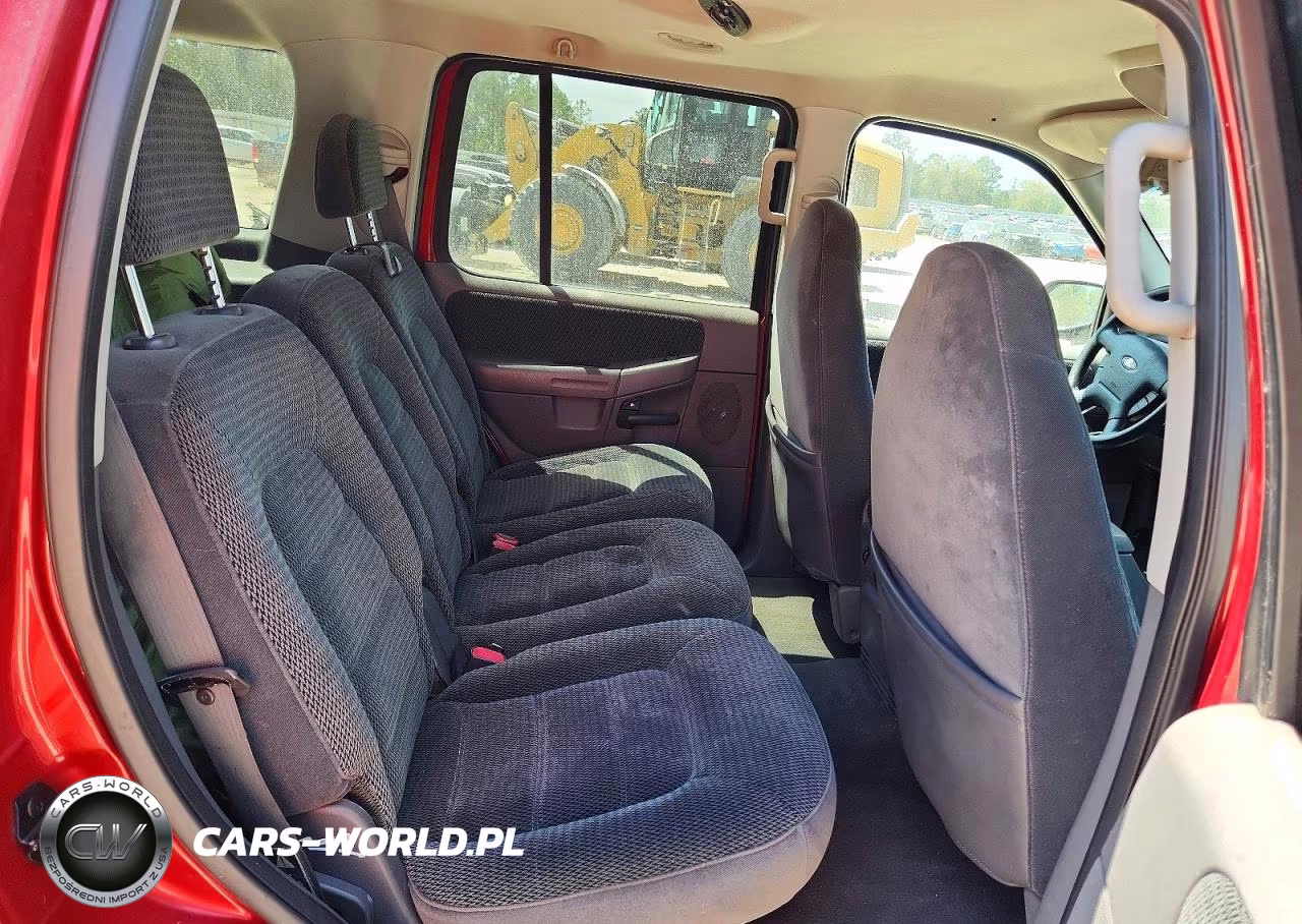 2002 Ford Explorer Xlt VIN:1FMZU73W72ZA39313 - 10