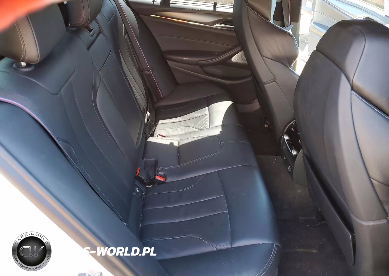 2019 BMW Motorrad M5 VIN:WBSJF0C51KB447852 - 10