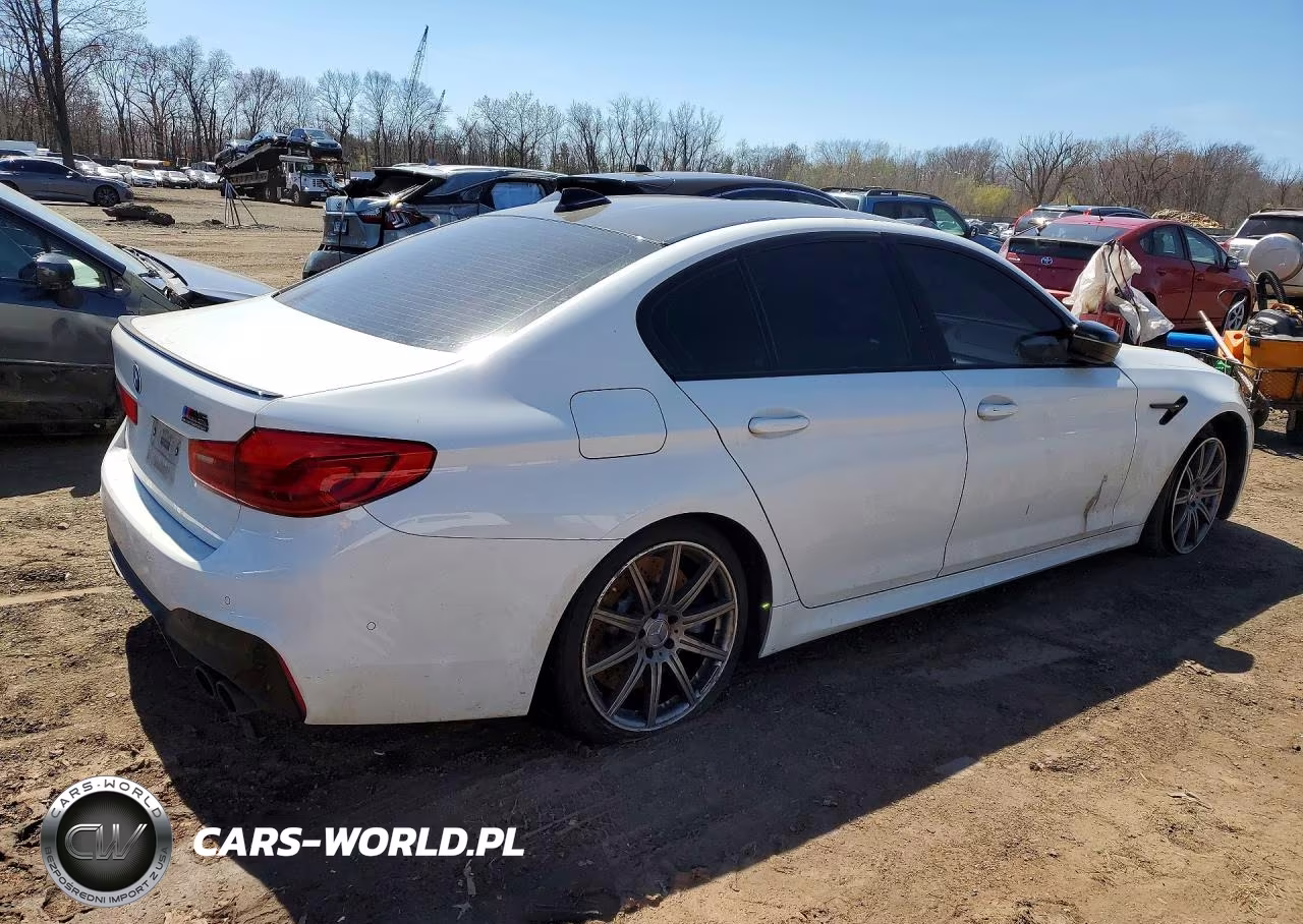 2019 BMW Motorrad M5 VIN:WBSJF0C51KB447852 - 3