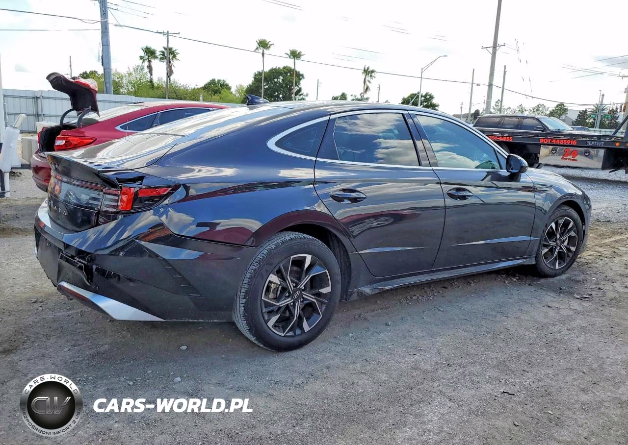 2025 Hyundai Sonata Sel VIN:KMHL64JA3SA482336 - 3