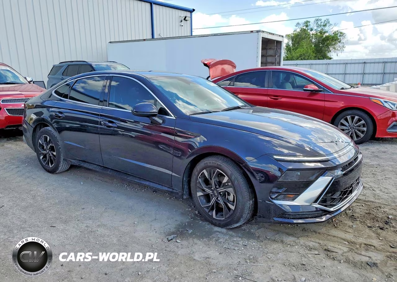2025 Hyundai Sonata Sel VIN:KMHL64JA3SA482336 - 4