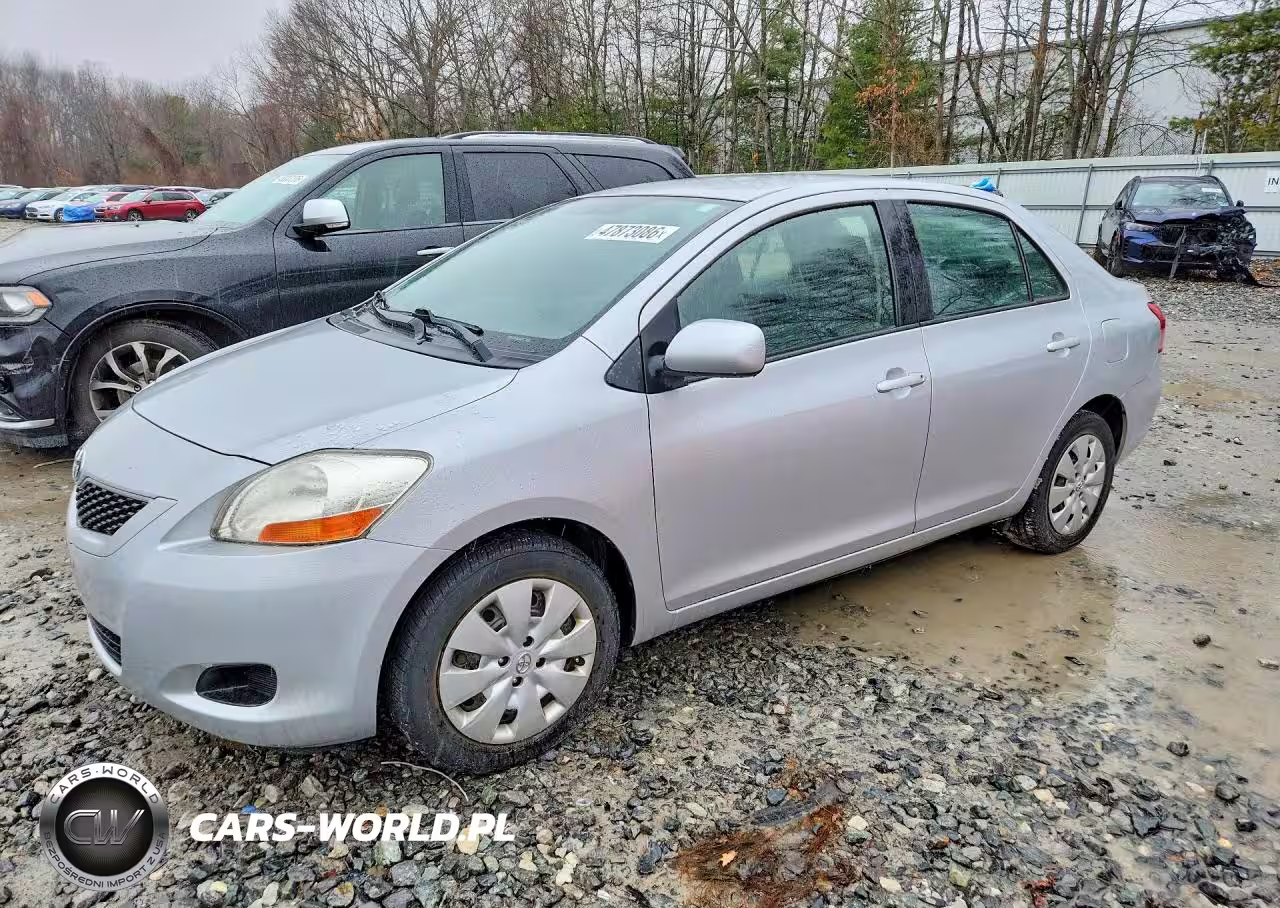 2010 Toyota Yaris Base