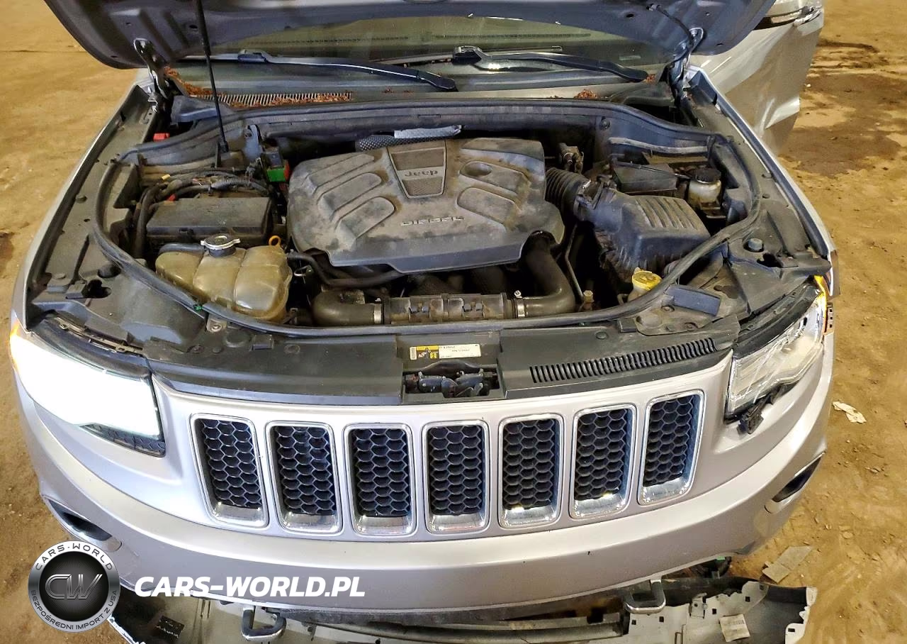 2015 Jeep Grand Cherokee Overland VIN:1C4RJFCM5FC857332 - 12