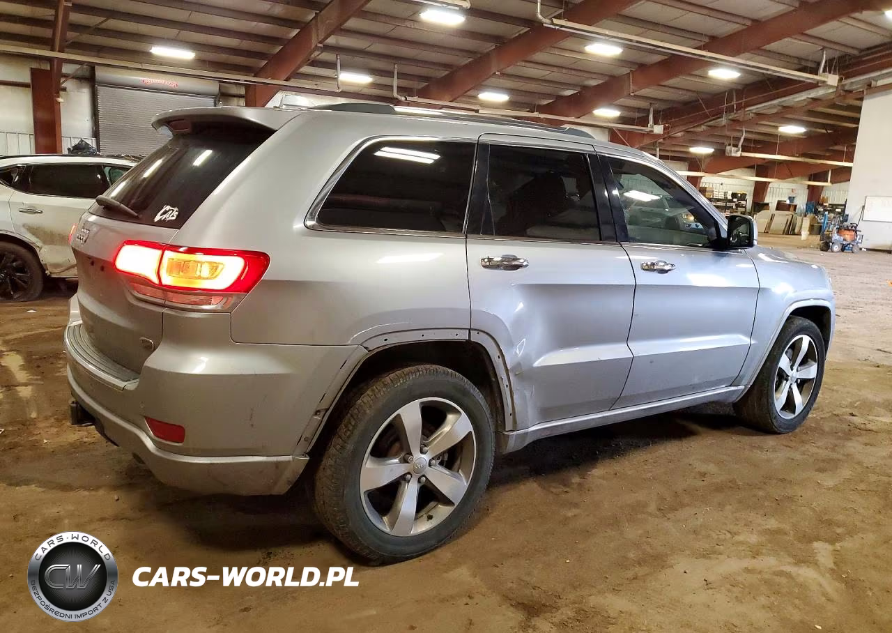 2015 Jeep Grand Cherokee Overland VIN:1C4RJFCM5FC857332 - 3