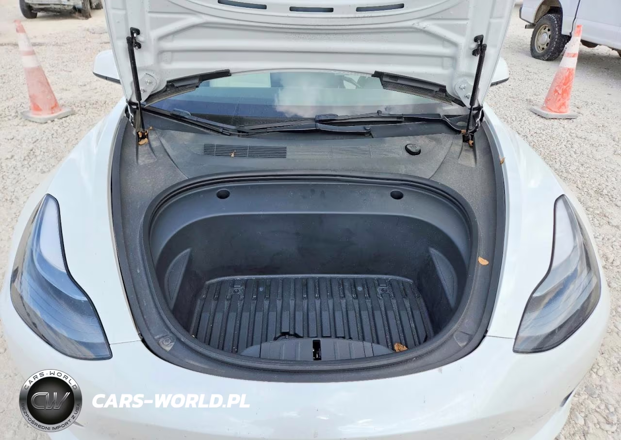2022 Tesla Model 3 VIN:5YJ3E1EB5NF197027 - 11