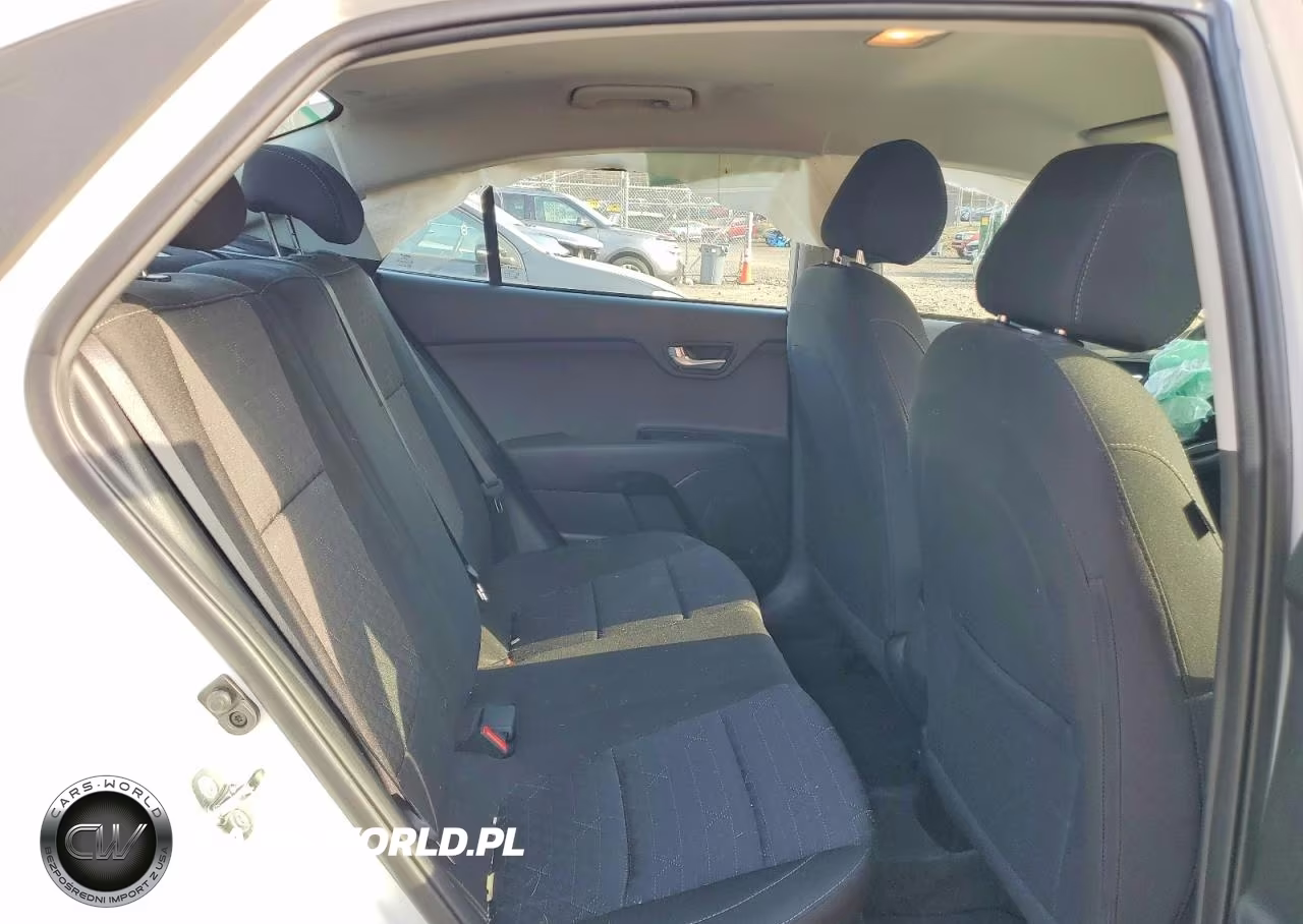 2023 Kia Rio VIN:3KPA24AD8PE621513 - 10
