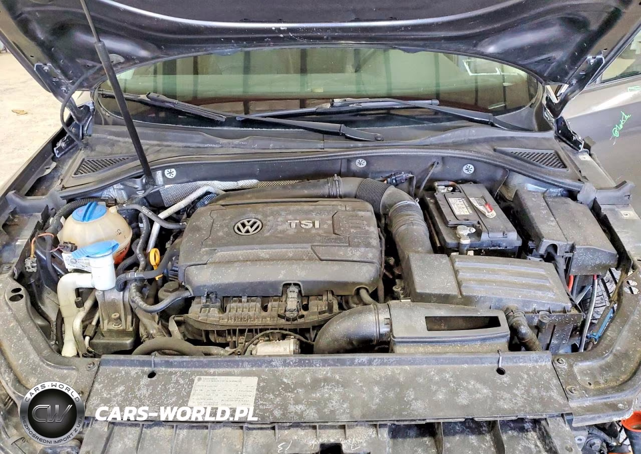 2017 Volkswagen Passat Se VIN:1VWBT7A3XHC000774 - 11