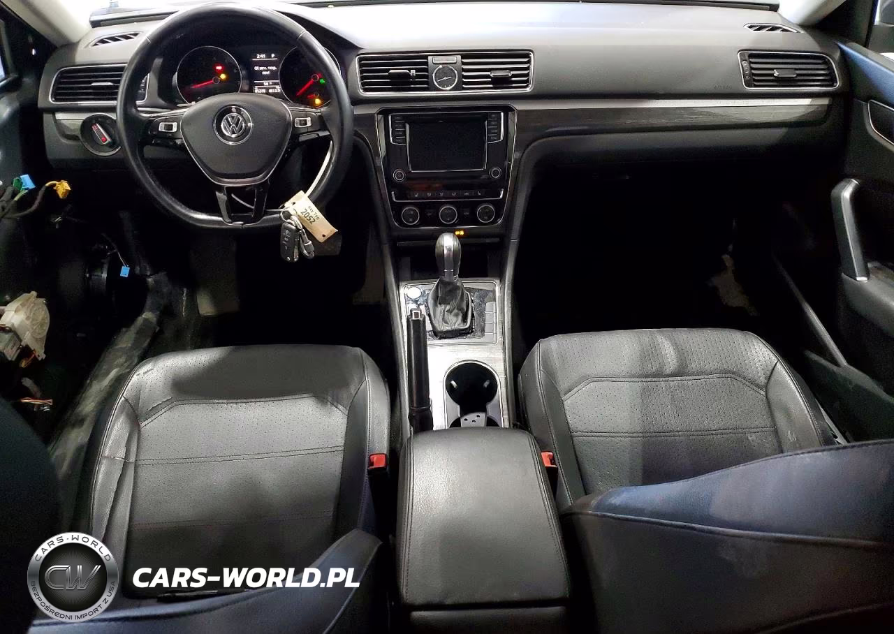 2017 Volkswagen Passat Se VIN:1VWBT7A3XHC000774 - 8
