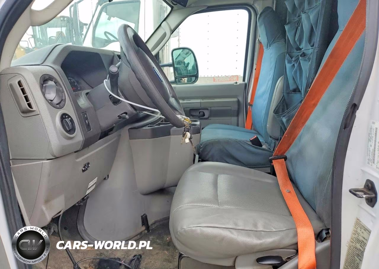 2017 Ford Econoline E450 Super Duty Cutaway Van VIN:1FDXE4FS1HDC69088 - 7