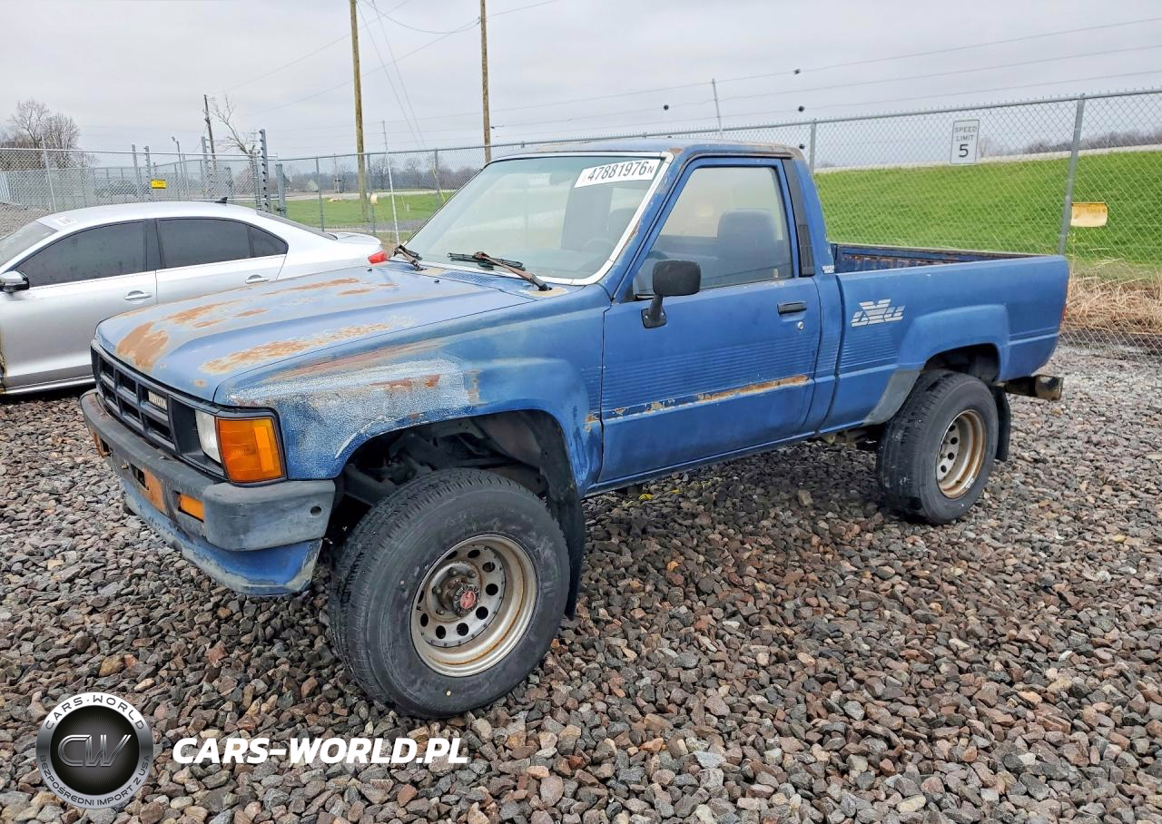 1986 Toyota Pickup Base