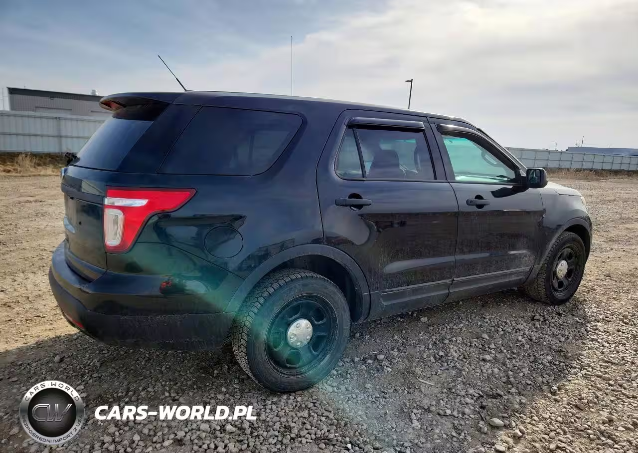 2015 Ford Explorer Police Interceptor VIN:1FM5K8AR6FGC26874 - 3