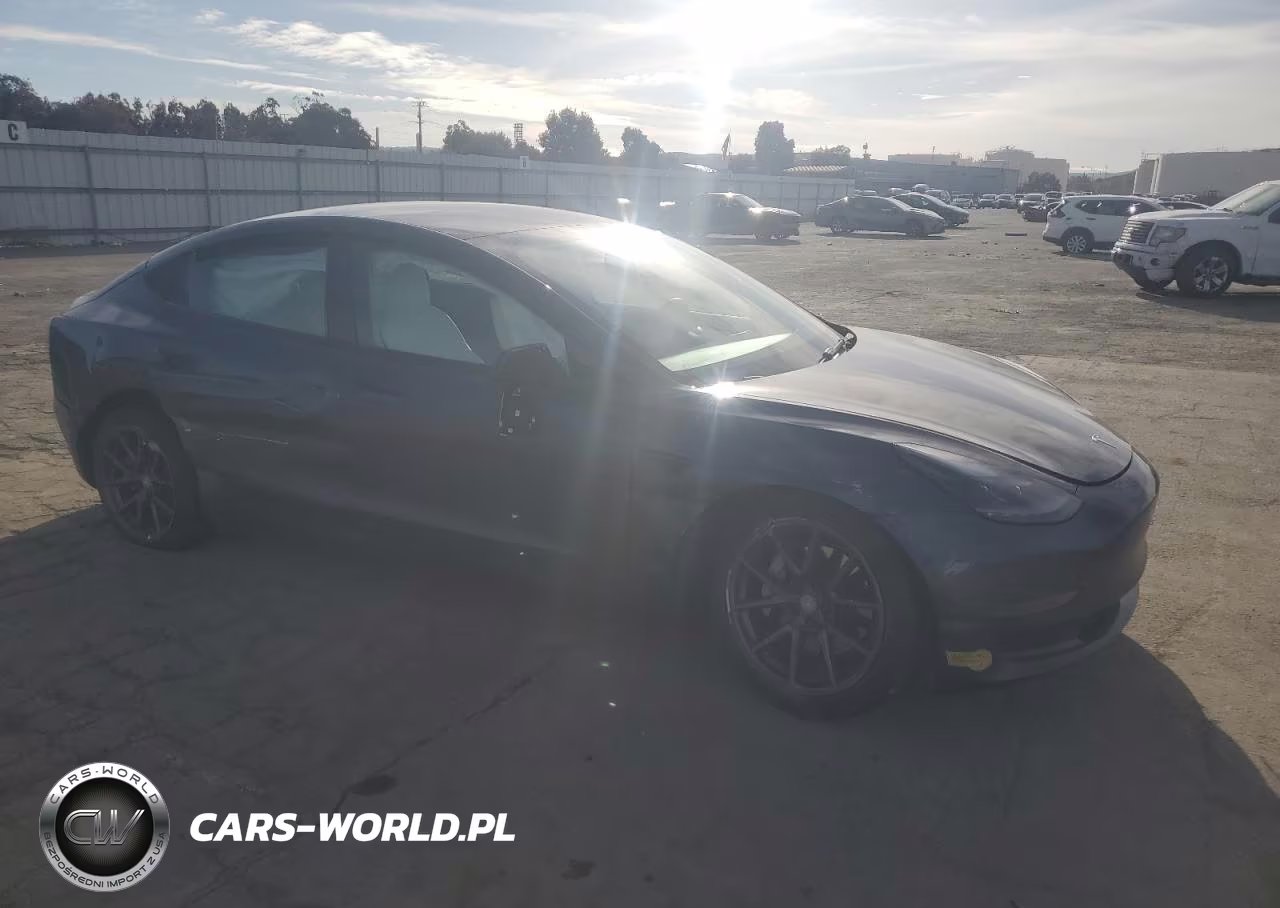 2022 Tesla Model 3 VIN:5YJ3E1EA9NF344280 - 4