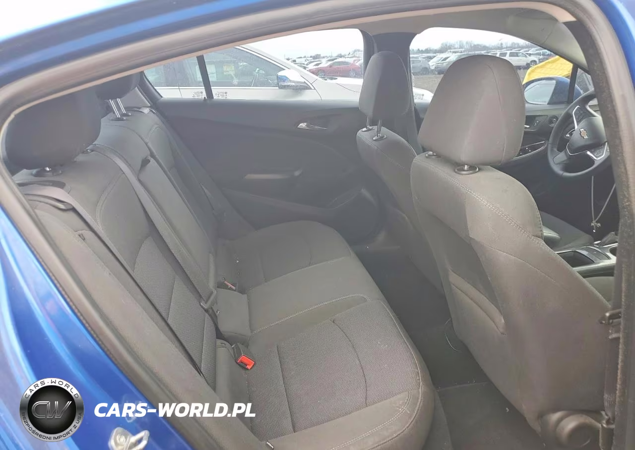 2017 Chevrolet Cruze Lt VIN:1G1BE5SM2H7167981 - 10