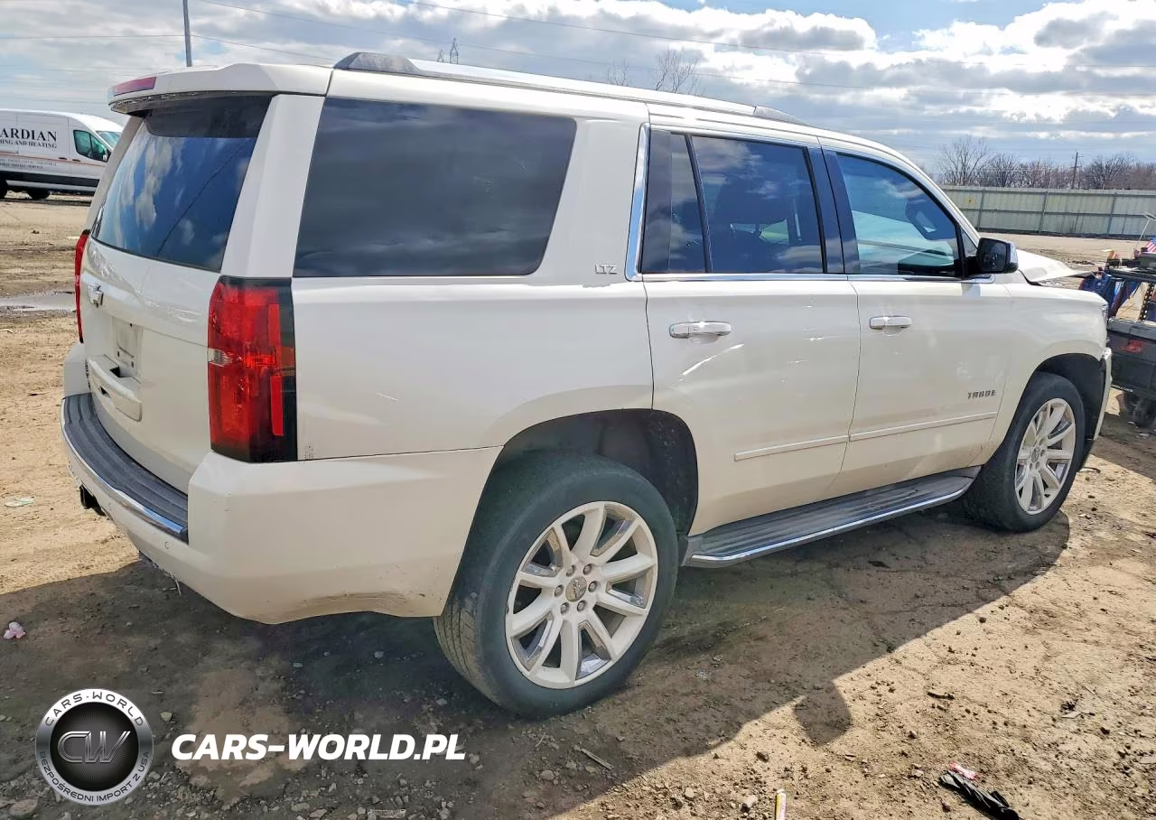 2015 Chevrolet Tahoe K1500 Ltz VIN:1GNSKCKC8FR225404 - 3