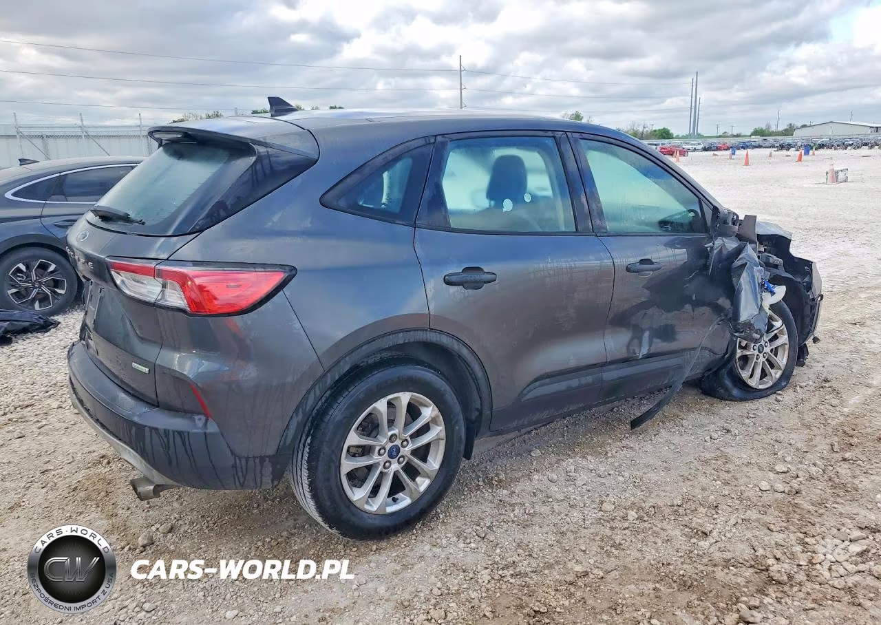 2020 Ford Escape S VIN:1FMCU0F69LUB66216 - 3