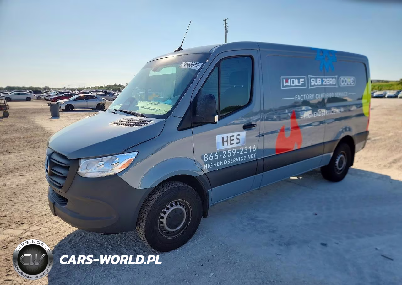 2025 Mercedes Benz Sprinter 2500